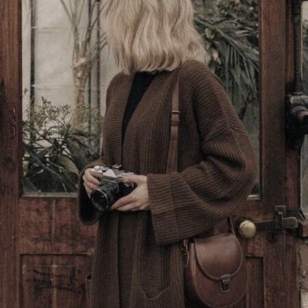 اهنگ دیاری دیاری نزن می وسه اشاره با صدای دختر اینستا